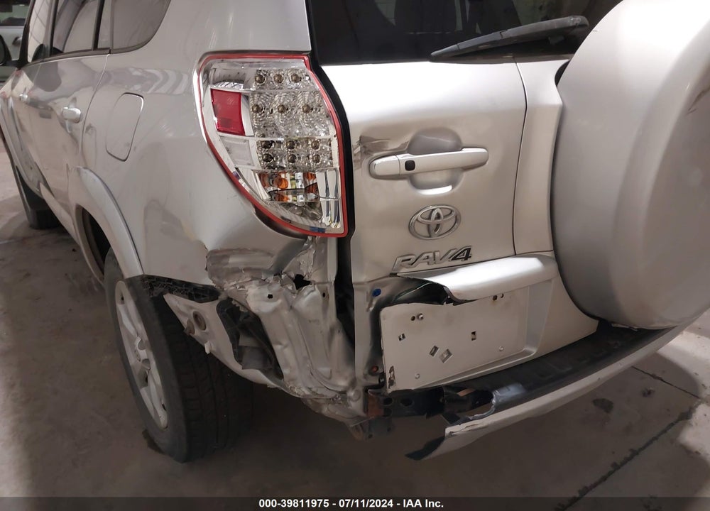 2011 TOYOTA RAV4 LIMITED V6 VIN: 2T3DK4DV1BW061851