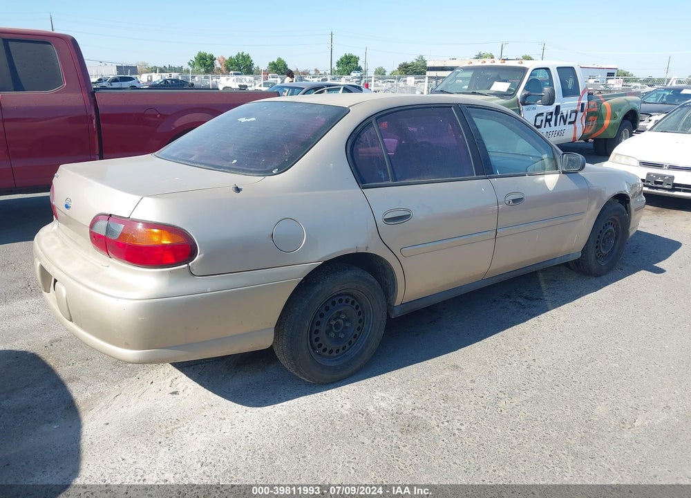 2005 CHEVROLET CLASSIC VIN: 1G1ND52F65M233740