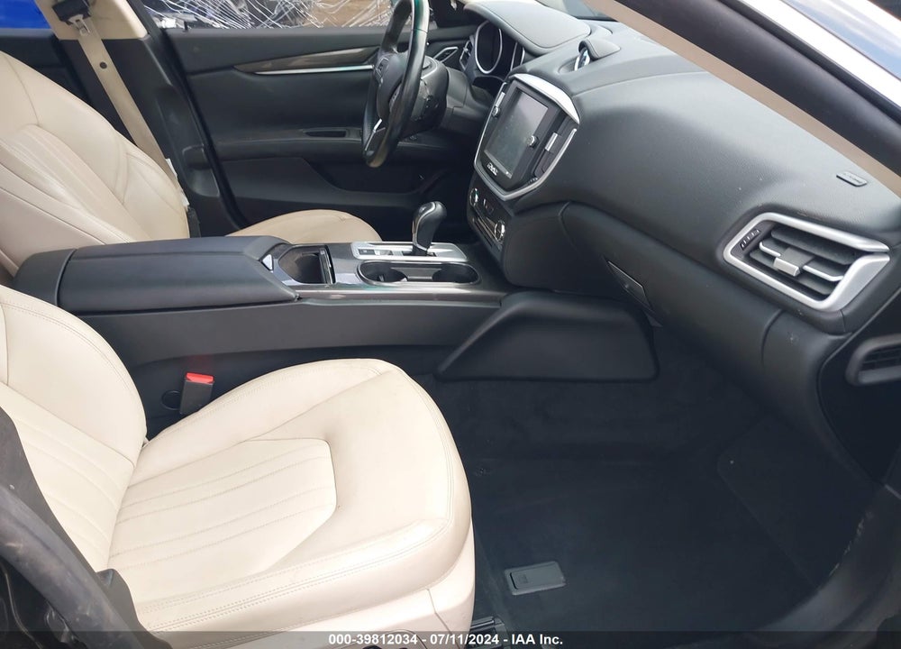 2015 MASERATI GHIBLI VIN: ZAM57XSAXF1161194