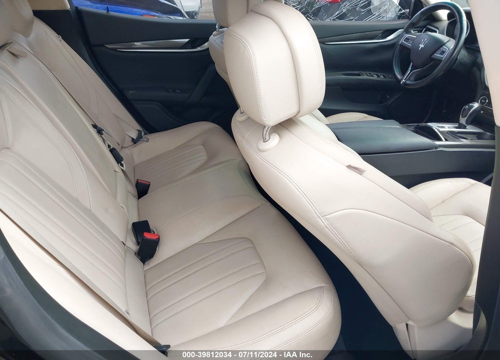 2015 MASERATI GHIBLI VIN: ZAM57XSAXF1161194