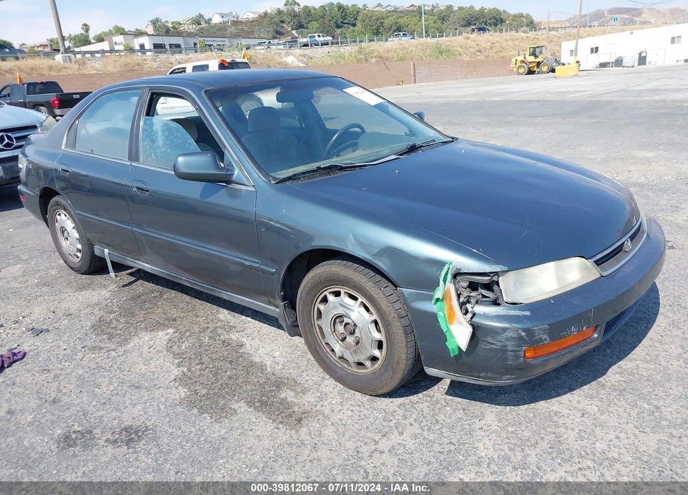 1997 HONDA ACCORD VALUE VIN: 1HGCD5682VA170777