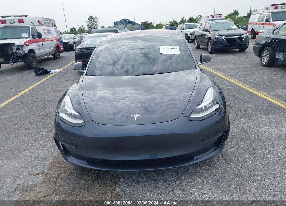 2018 TESLA MODEL 3 VIN: 5YJ3E1EB0JF069840