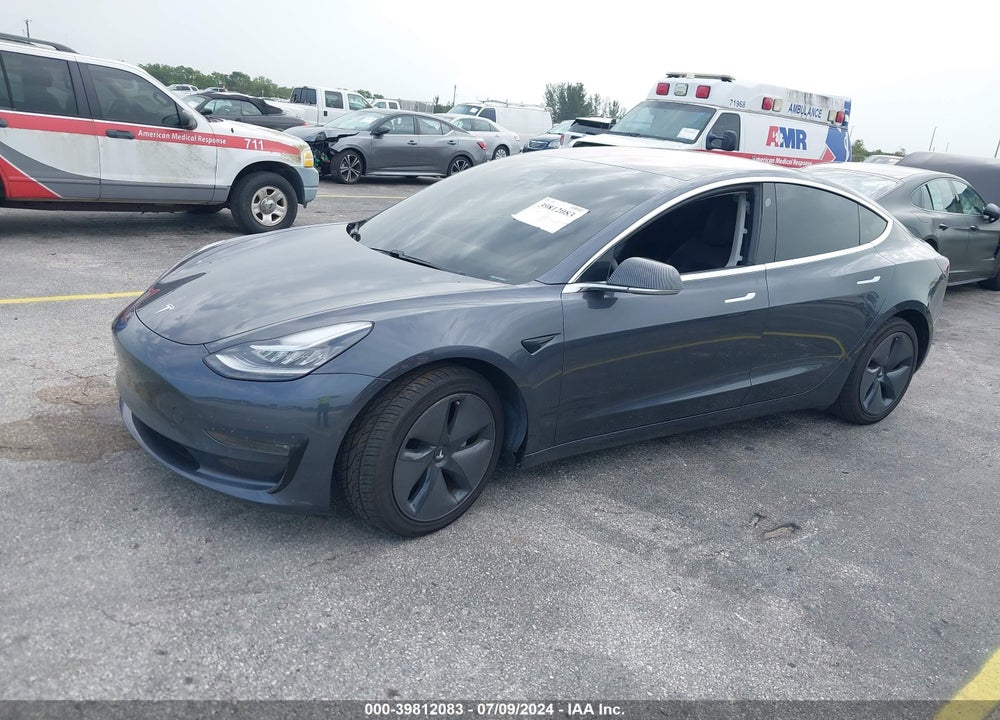 2018 TESLA MODEL 3 VIN: 5YJ3E1EB0JF069840
