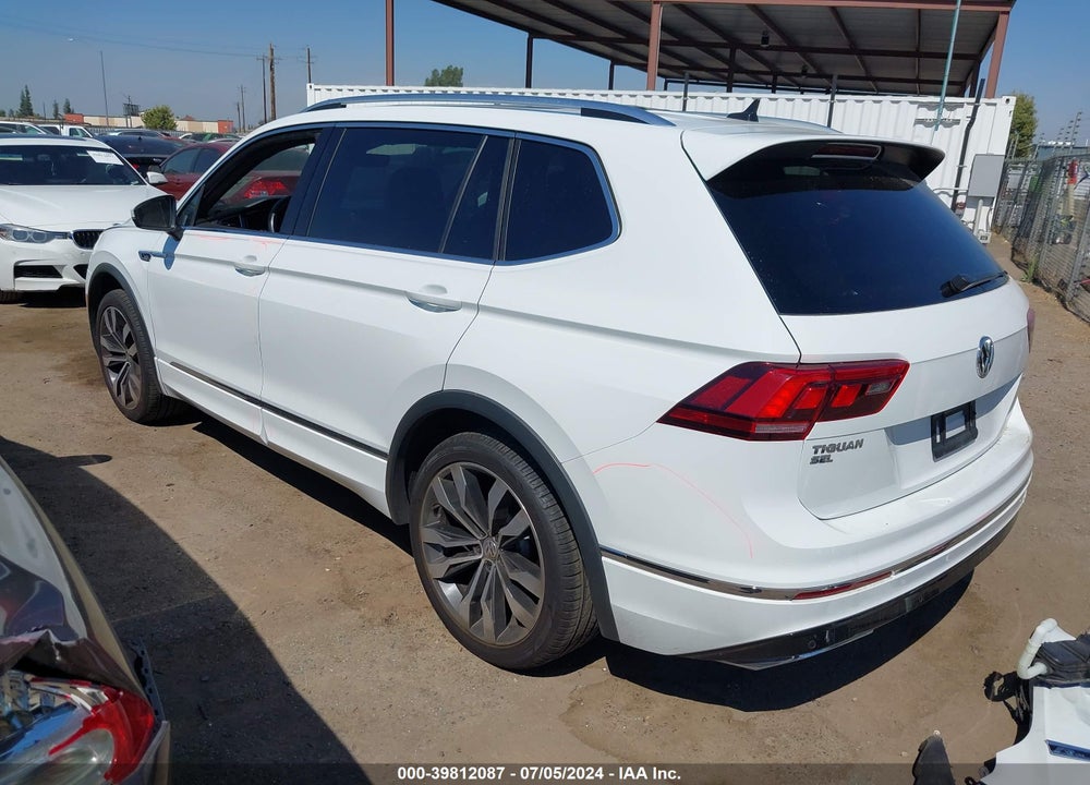 2018 VOLKSWAGEN TIGUAN 2.0T SEL PREMIUM VIN: 3VV4B7AX7JM217058