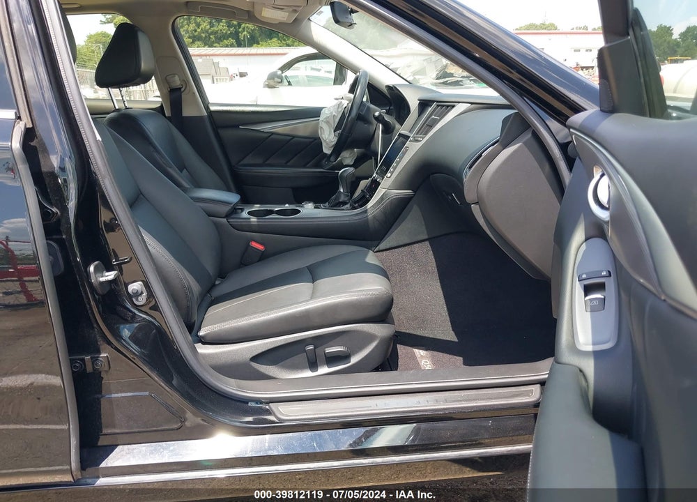 2016 INFINITI Q50 2.0T BASE VIN: JN1CV7AR5GM251767