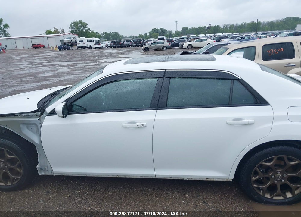 2016 CHRYSLER 300 300S ALLOY EDITION VIN: 2C3CCAGG2GH296324