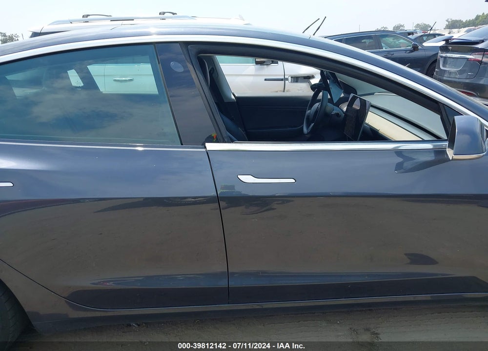 2019 TESLA MODEL 3 LONG RANGE/PERFORMANCE VIN: 5YJ3E1EB8KF513872