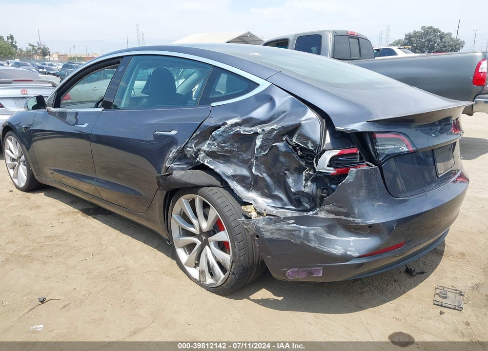 2019 TESLA MODEL 3 LONG RANGE/PERFORMANCE VIN: 5YJ3E1EB8KF513872