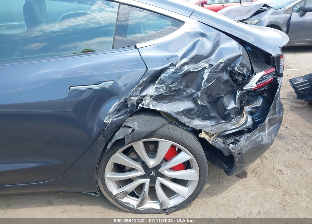 2019 TESLA MODEL 3 LONG RANGE/PERFORMANCE VIN: 5YJ3E1EB8KF513872