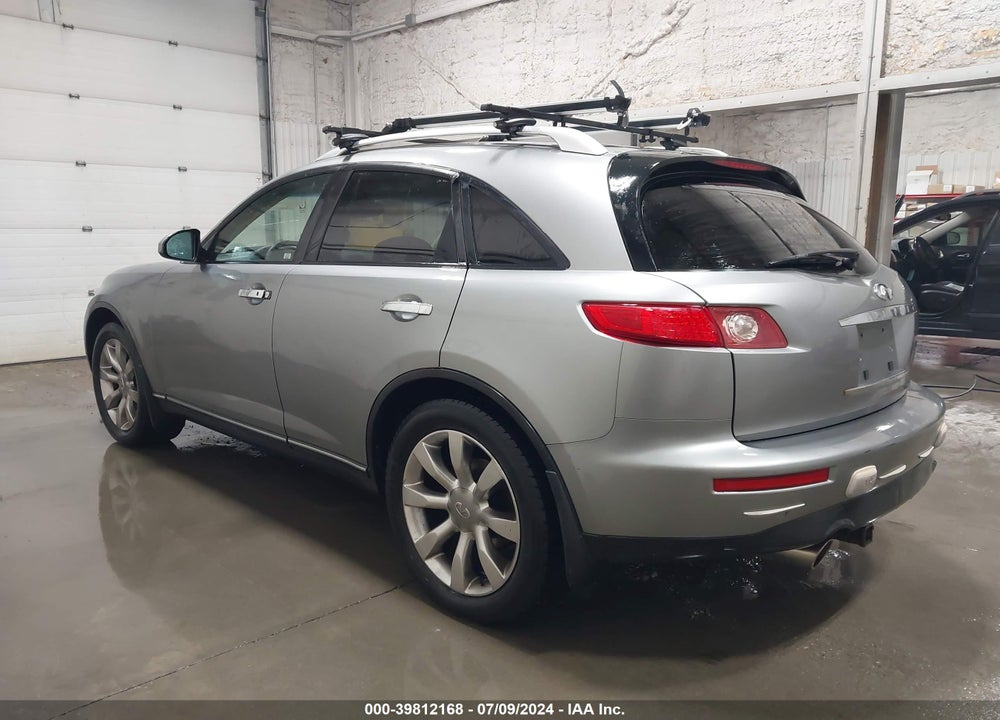 2004 INFINITI FX45 VIN: JNRBS08W74X401490