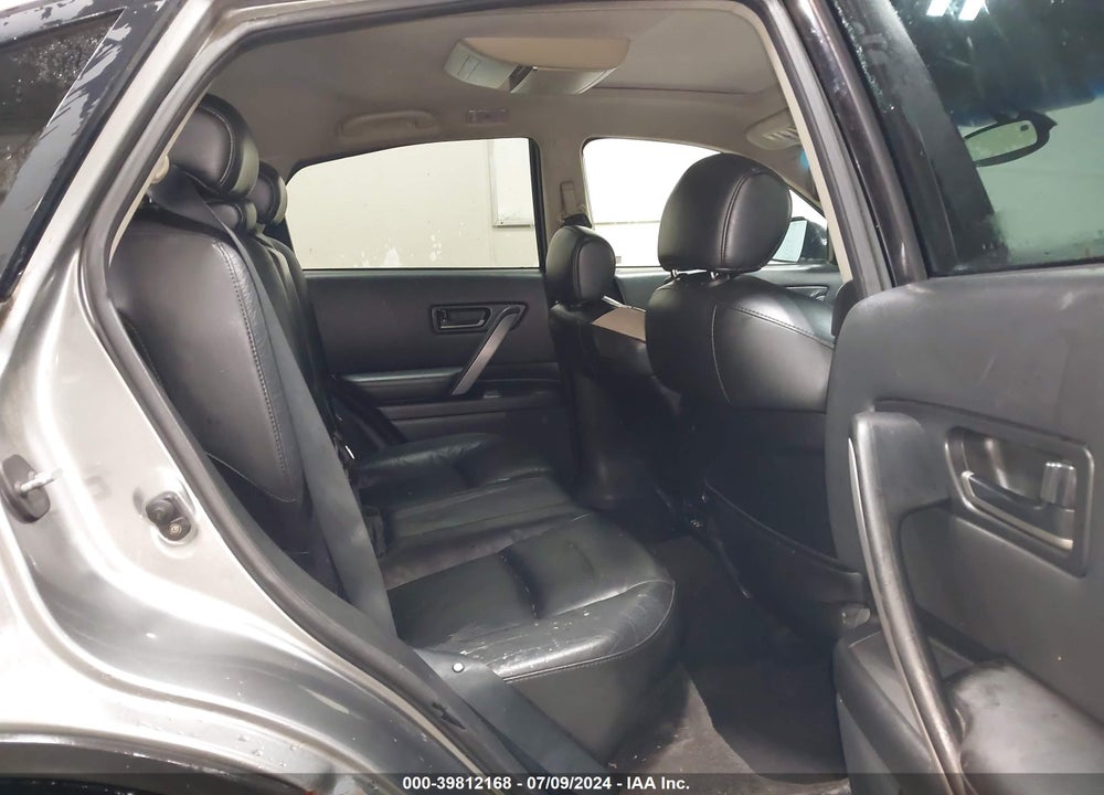 2004 INFINITI FX45 VIN: JNRBS08W74X401490
