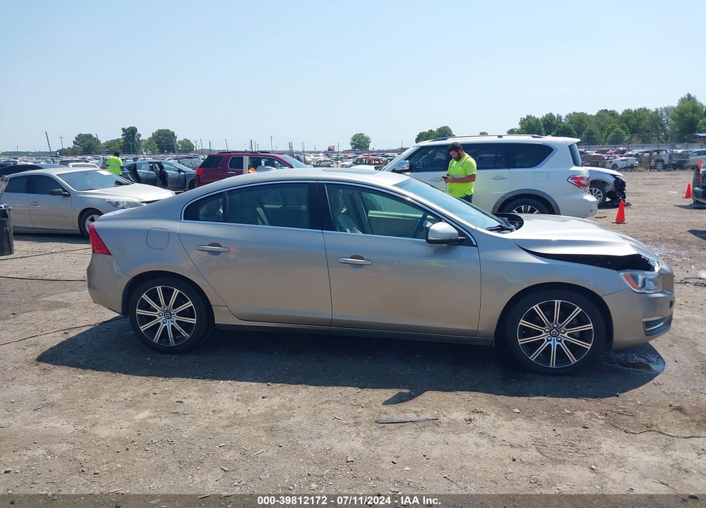 2016 VOLVO S60 INSCRIPTION T5 DRIVE-E PREMIER VIN: LYV402FK6GB096638
