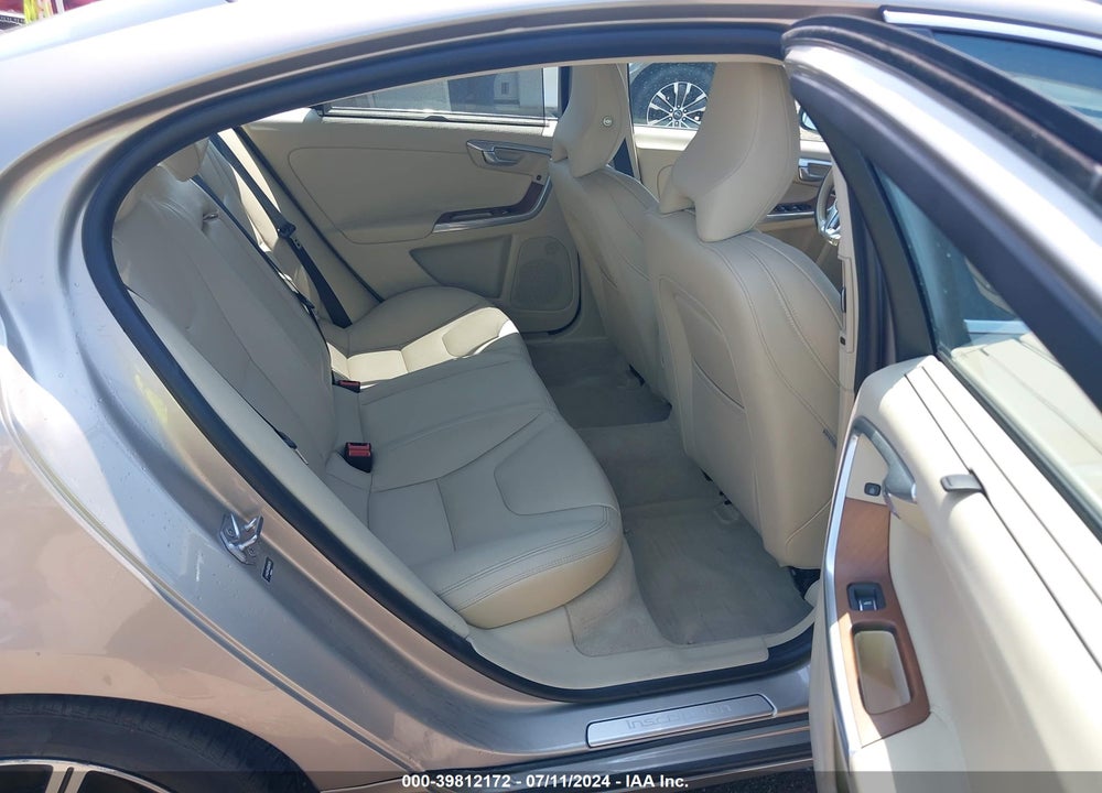 2016 VOLVO S60 INSCRIPTION T5 DRIVE-E PREMIER VIN: LYV402FK6GB096638