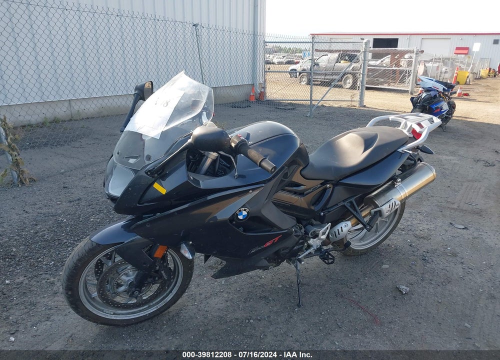 2014 BMW F800 GT VIN: WB10B1308EZF87725