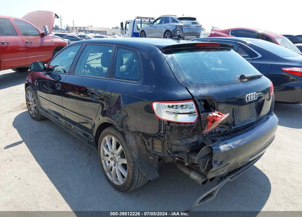 2010 AUDI A3 2.0T PREMIUM VIN: WAUKEAFM7AA072333