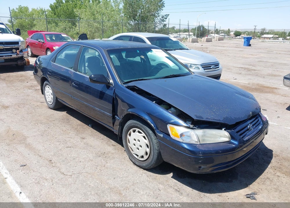 1998 TOYOTA CAMRY LE VIN: JT2BG22KXW0109727