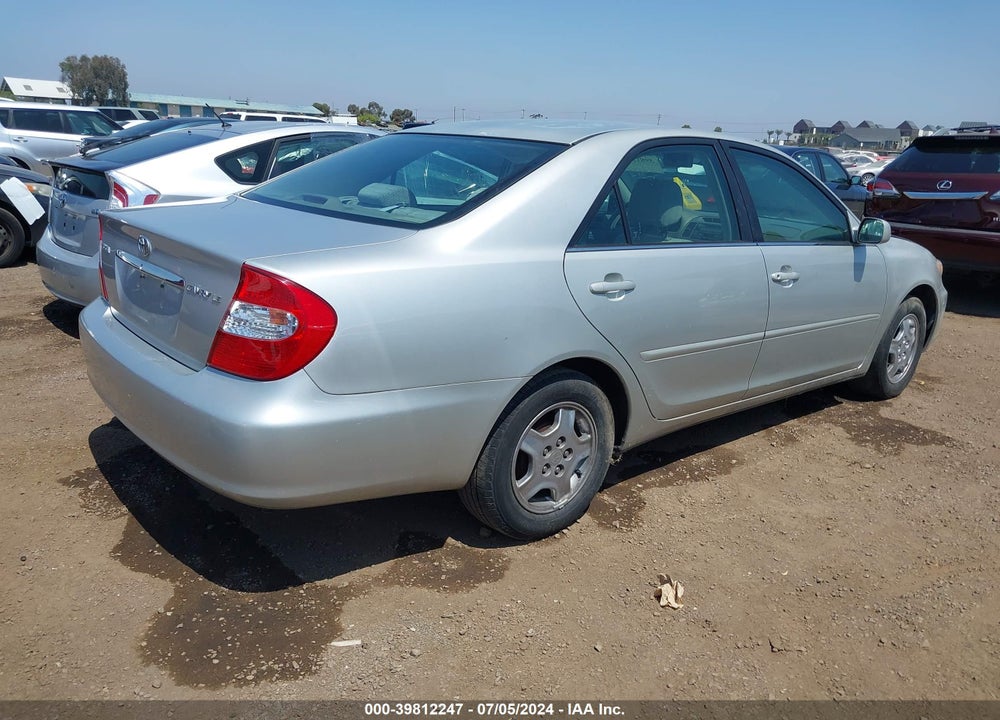 2003 TOYOTA CAMRY LE VIN: 4T1BE32K03U721759