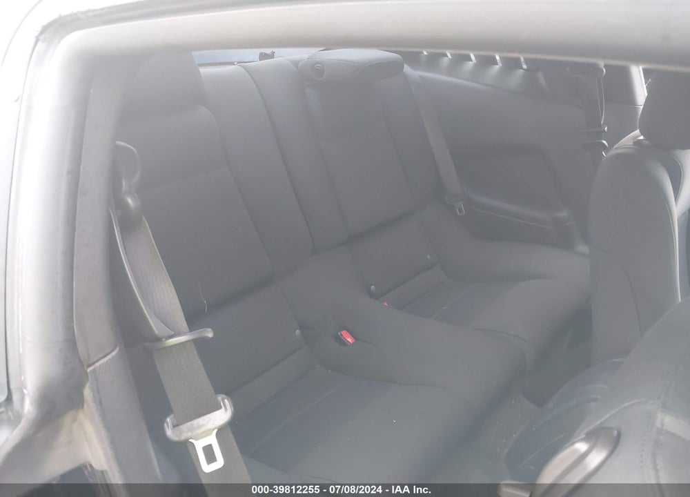 2014 FORD MUSTANG V6 VIN: 1ZVBP8AM5E5321172