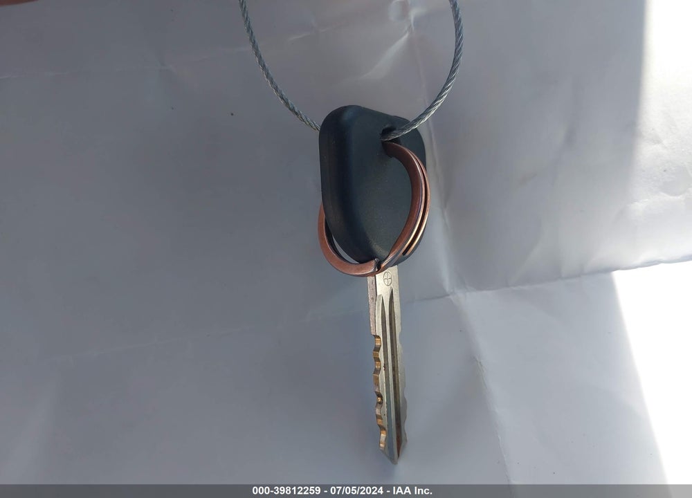 2010 CHEVROLET IMPALA LS VIN: 2G1WA5EN1A1198966