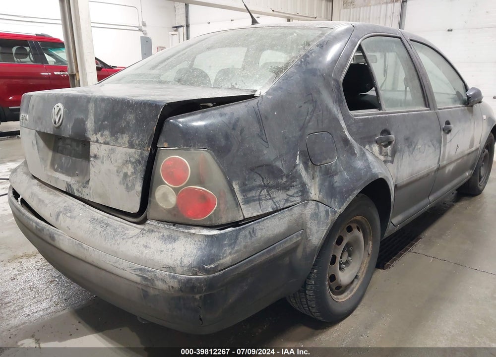 2000 VOLKSWAGEN JETTA GL VIN: 3VWRA29M3YM130494