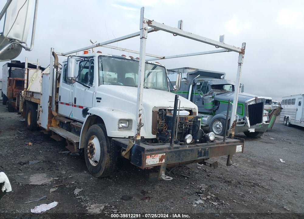 2003 FREIGHTLINER MEDIUM CONVENTIONAL FL70 VIN: 1FVABTCS23DL07426