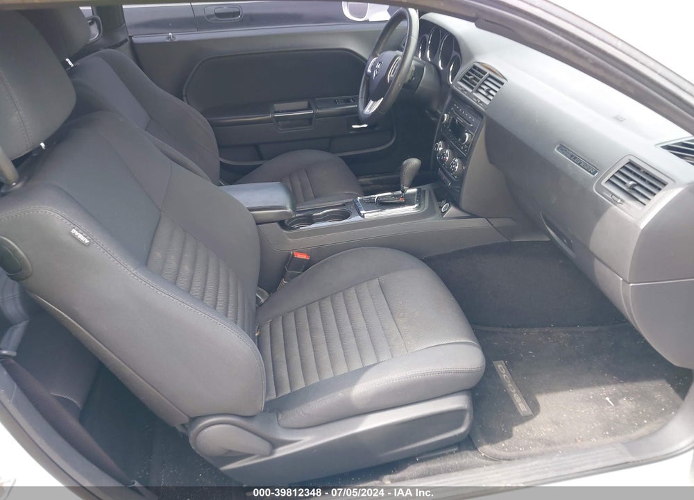 2013 DODGE CHALLENGER SXT VIN: 2C3CDYAG2DH684325