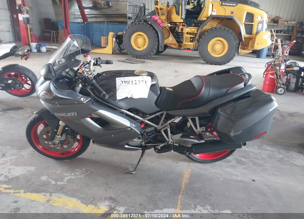 2003 DUCATI ST4 S VIN: ZDM1TB5T73B009754