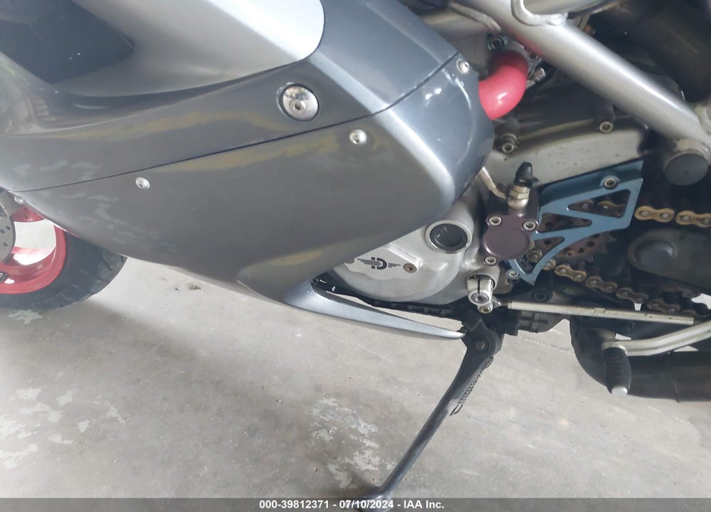 2003 DUCATI ST4 S VIN: ZDM1TB5T73B009754