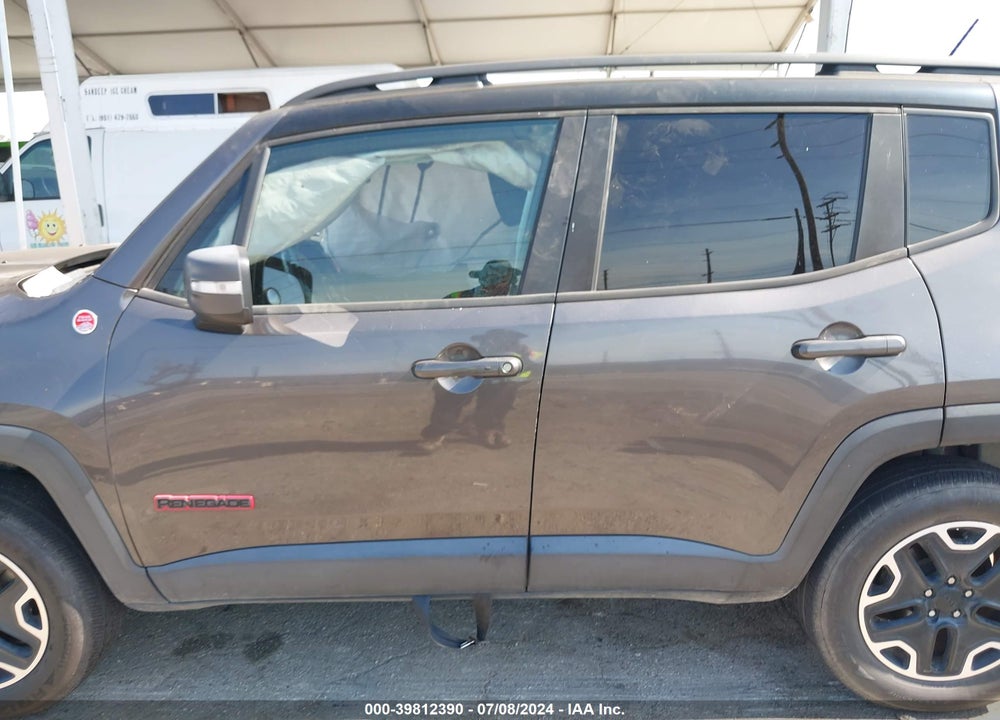 2017 JEEP RENEGADE TRAILHAWK 4X4 VIN: ZACCJBCB0HPF73652