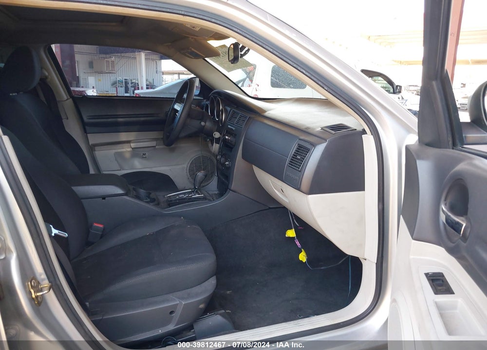 2005 DODGE MAGNUM SE VIN: 2D4FV48V35H158602