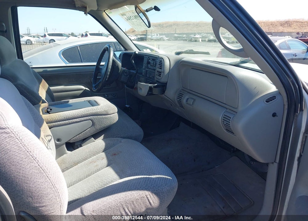 1997 GMC SIERRA 1500 SL WIDESIDE VIN: 2GTEK19R9V1560361
