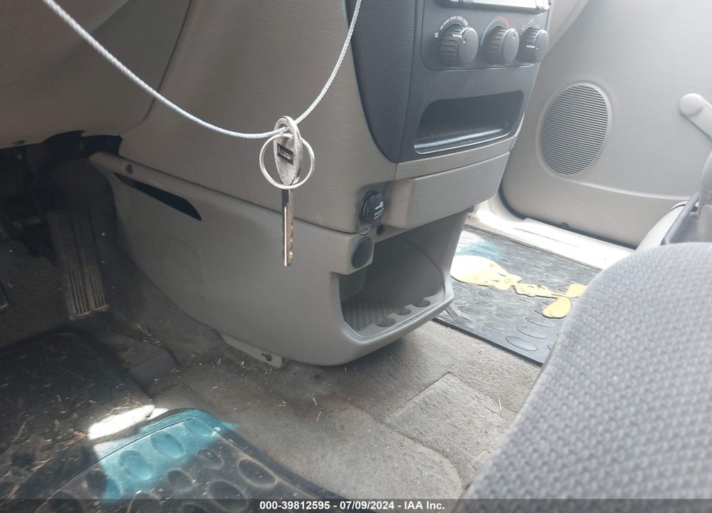 2002 DODGE CARAVAN SE VIN: 1B4GP25B22B740623