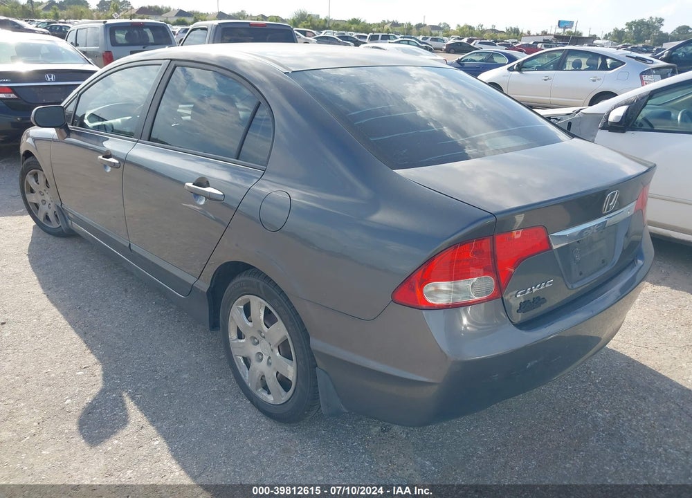 2010 HONDA CIVIC LX VIN: 2HGFA1F50AH570482