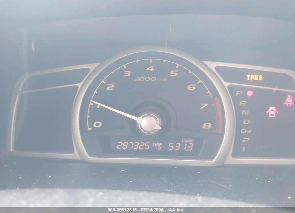 2010 HONDA CIVIC LX VIN: 2HGFA1F50AH570482