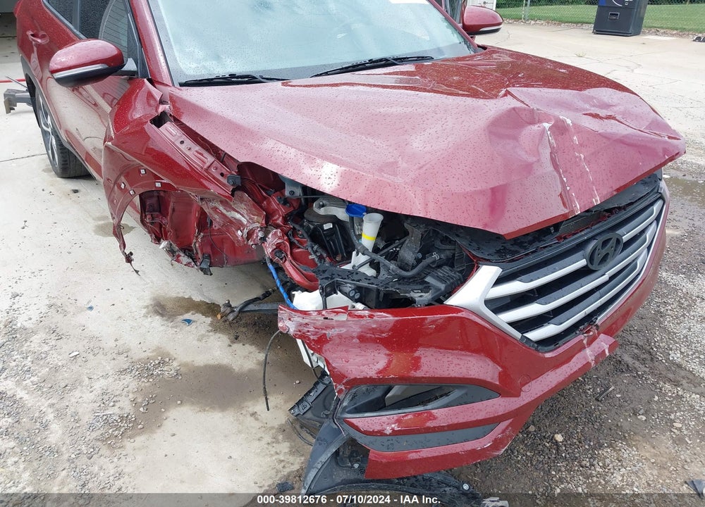 2018 HYUNDAI TUCSON SPORT VIN: KM8J3CAL7JU784107