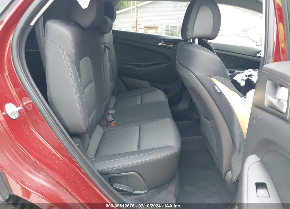 2018 HYUNDAI TUCSON SPORT VIN: KM8J3CAL7JU784107