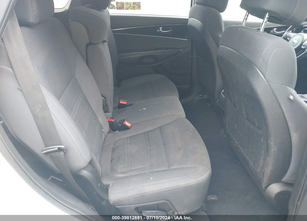 2017 KIA SORENTO 2.4L LX VIN: 5XYPGDA39HG295406