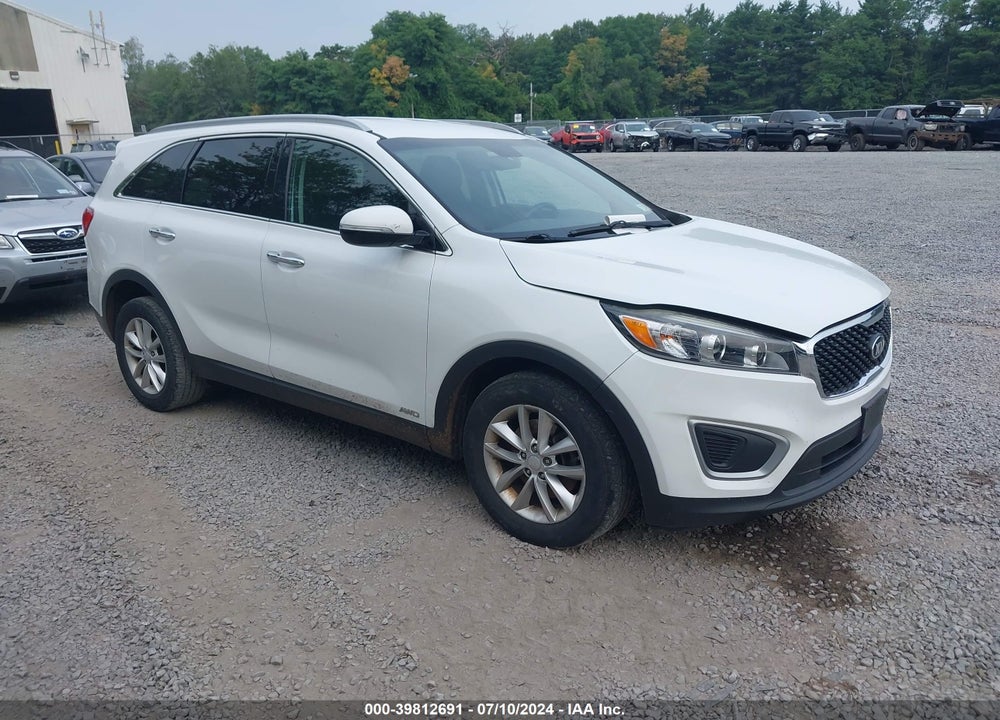 2017 KIA SORENTO 2.4L LX VIN: 5XYPGDA39HG295406