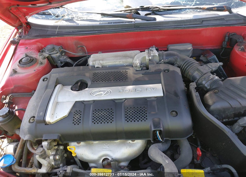 2005 HYUNDAI ELANTRA GLS/GT VIN: KMHDN46DX5U197033