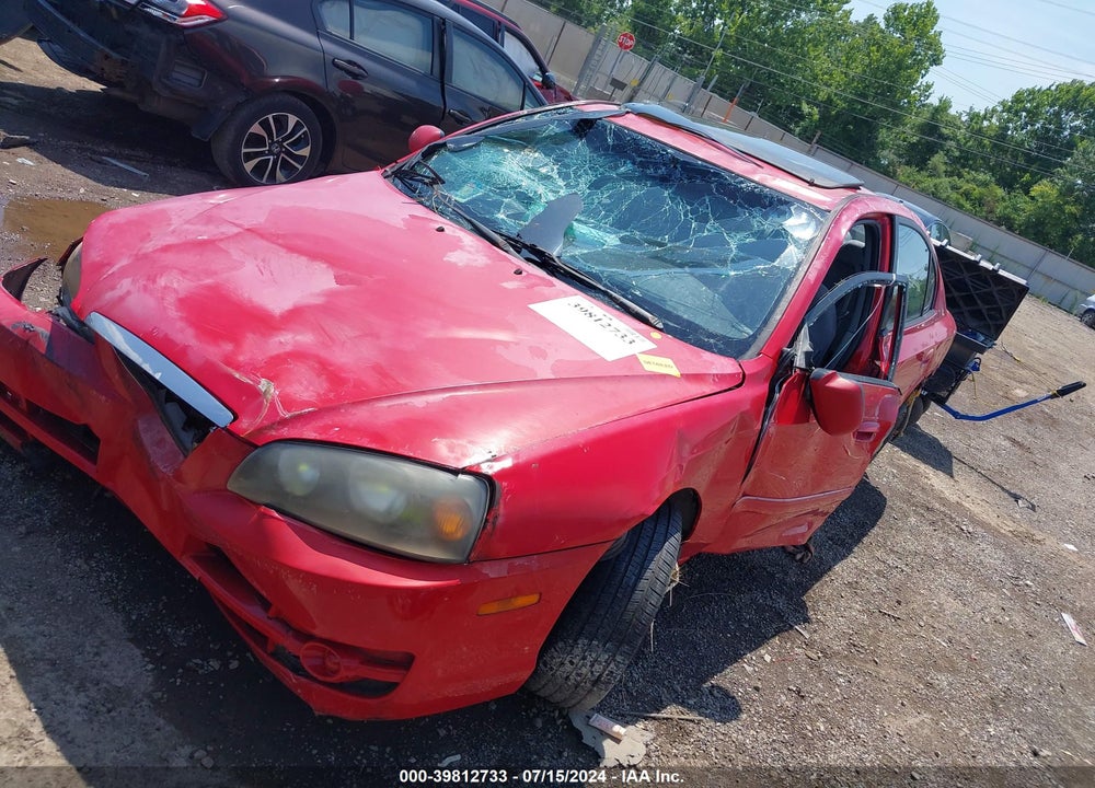 2005 HYUNDAI ELANTRA GLS/GT VIN: KMHDN46DX5U197033