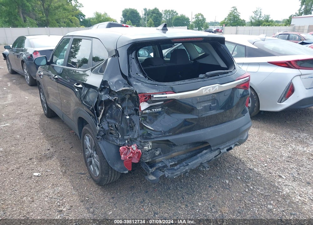 2022 KIA SELTOS LX VIN: KNDEPCAA8N7279903