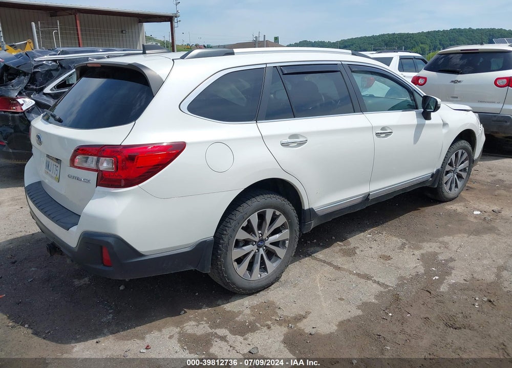 2019 SUBARU OUTBACK 2.5I TOURING VIN: 4S4BSATC2K3396217