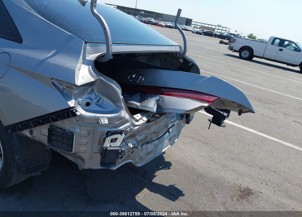 2023 HYUNDAI ELANTRA SE VIN: KMHLL4AG0PU532208