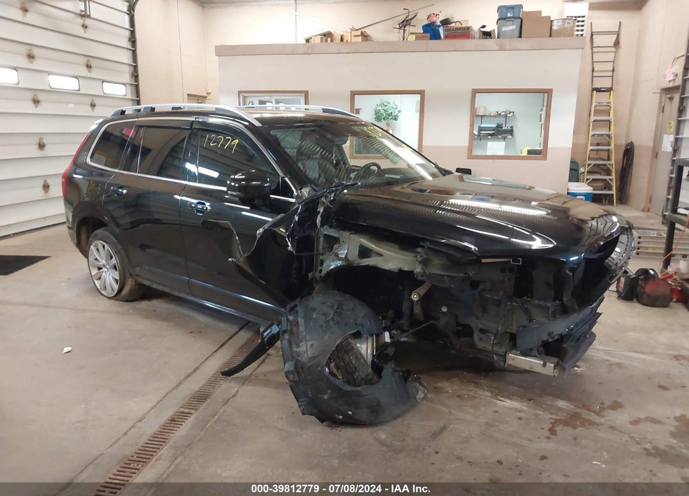 2017 VOLVO XC90 VIN: YV4A22PK5H1156040