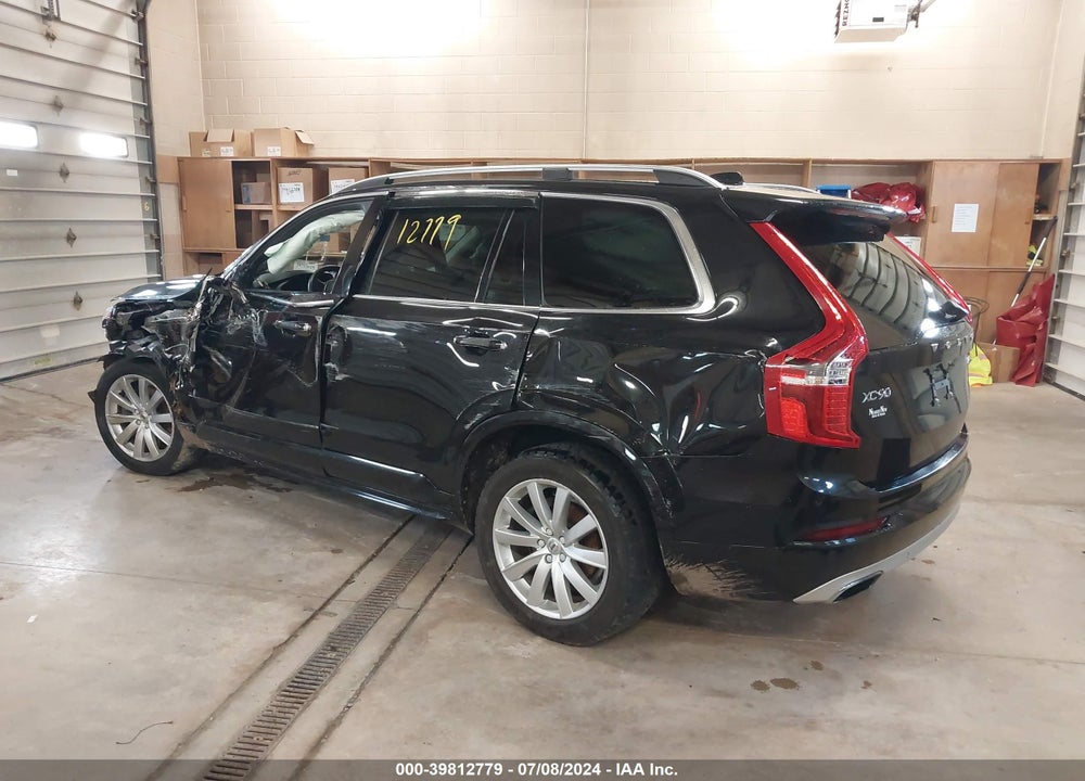 2017 VOLVO XC90 VIN: YV4A22PK5H1156040