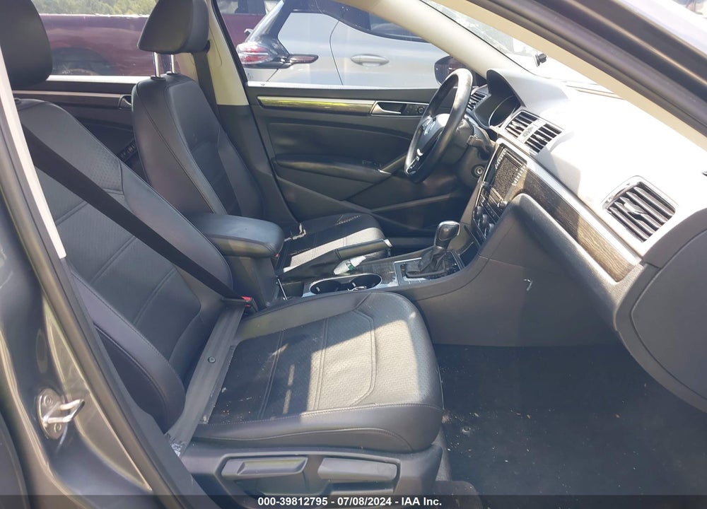 2016 VOLKSWAGEN PASSAT 1.8T SE VIN: 1VWBS7A31GC007744
