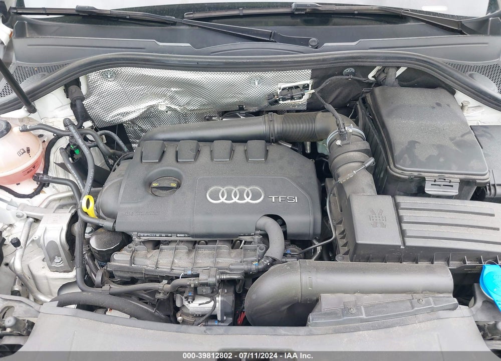 2018 AUDI Q3 2.0T PREMIUM/2.0T SPORT PREMIUM VIN: WA1BCCFS8JR016433