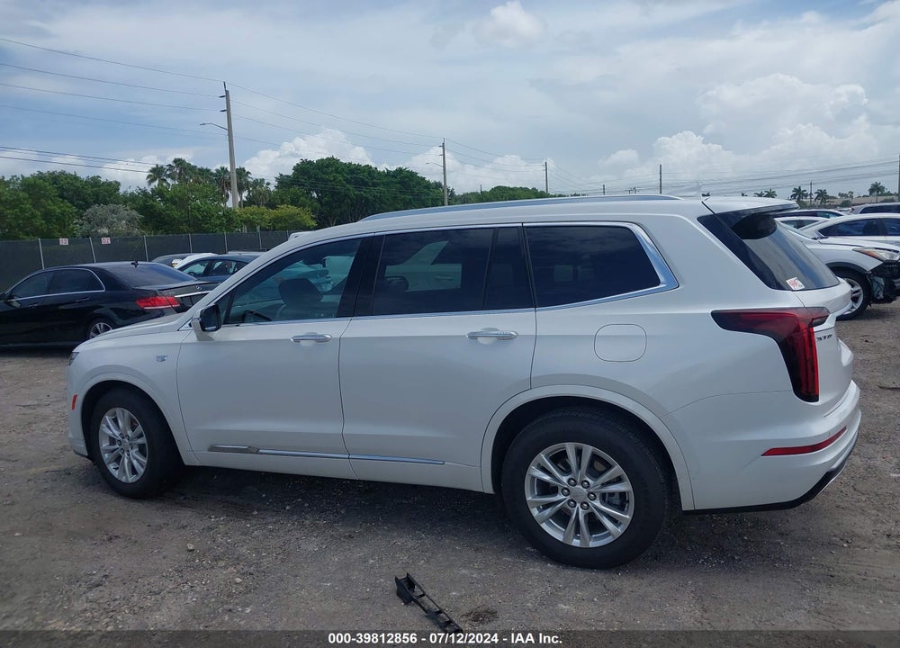 2022 CADILLAC XT6 FWD LUXURY VIN: 1GYKPAR41NZ182577