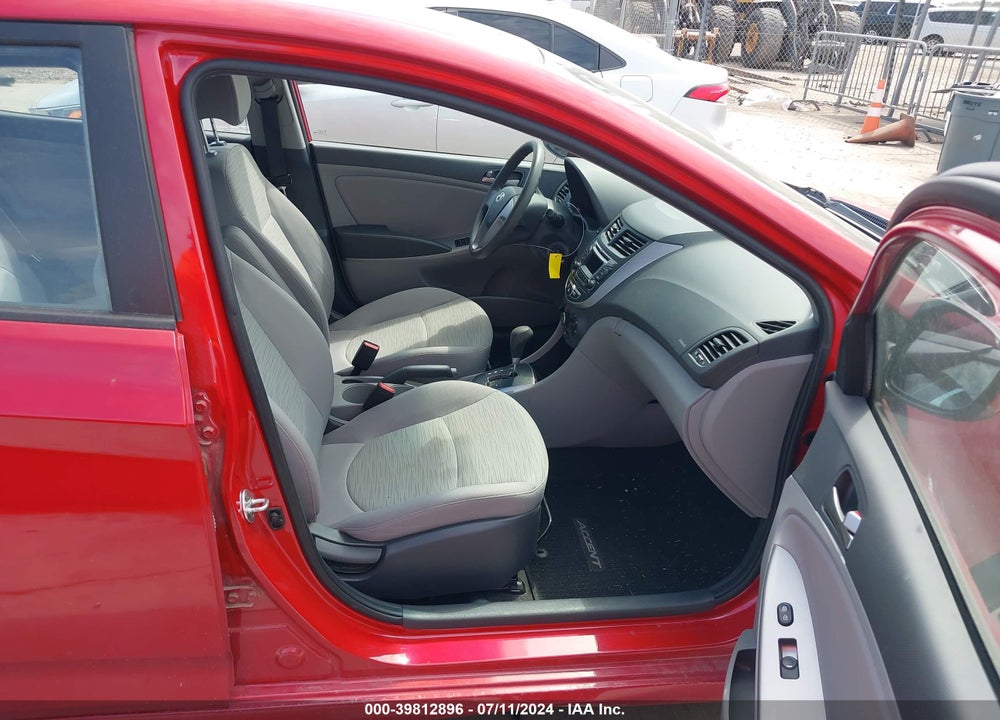 2016 HYUNDAI ACCENT SE VIN: KMHCT4AE2GU094399
