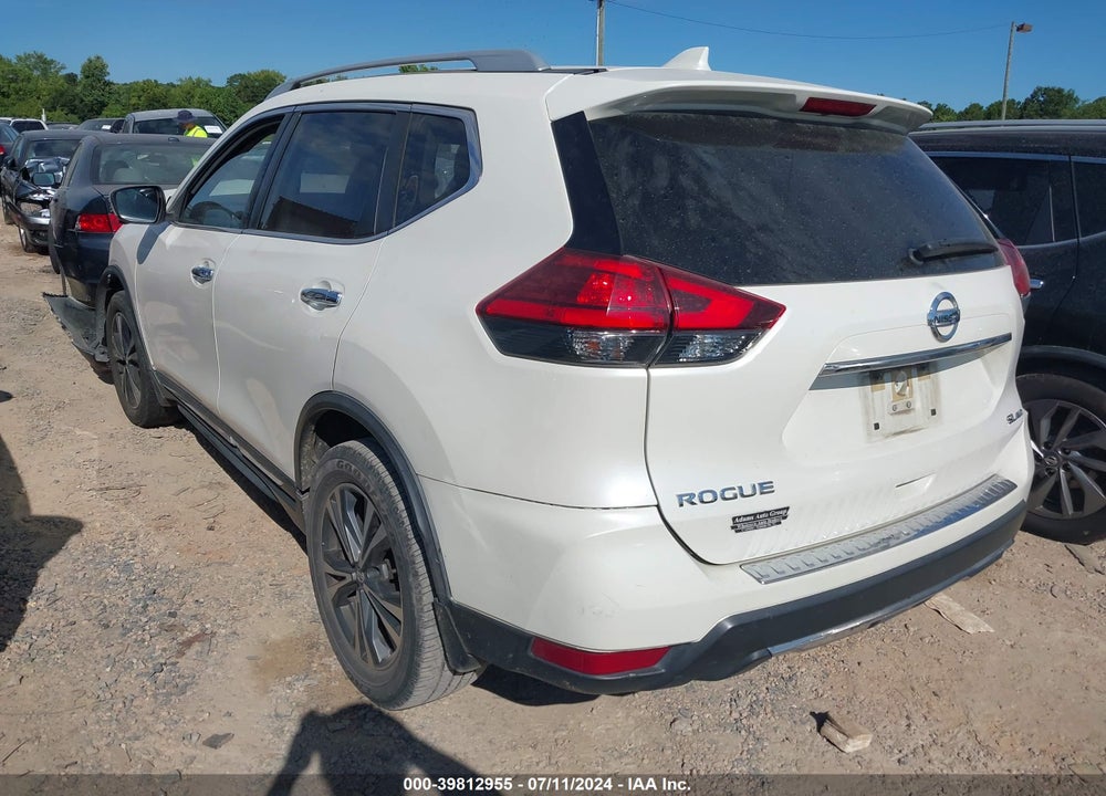 2017 NISSAN ROGUE SL VIN: JN8AT2MV6HW006167